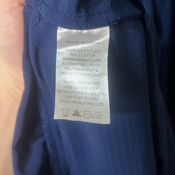 Hill House Women’s Navy Smocked Midi The Louisa Nap Dress Size Small - Picture 8 of 8